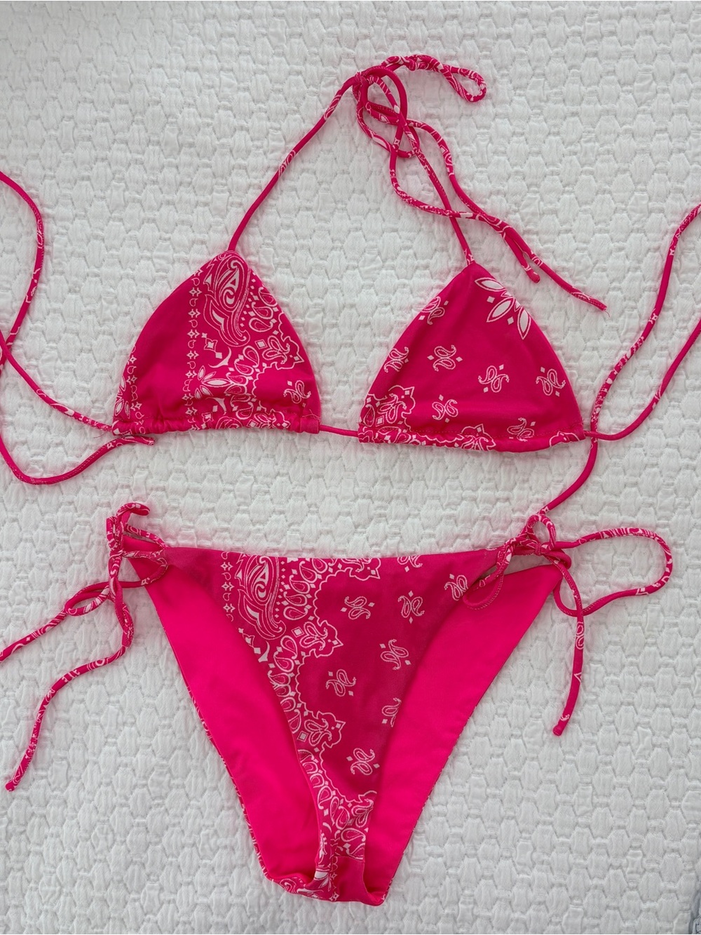 Super down Gwen bikini set